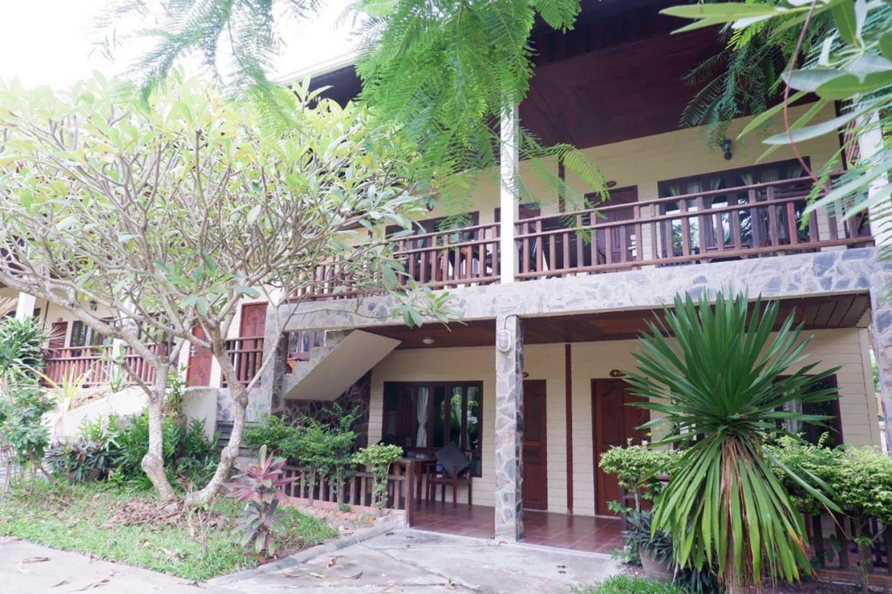 Superior Twin Room with Garden View